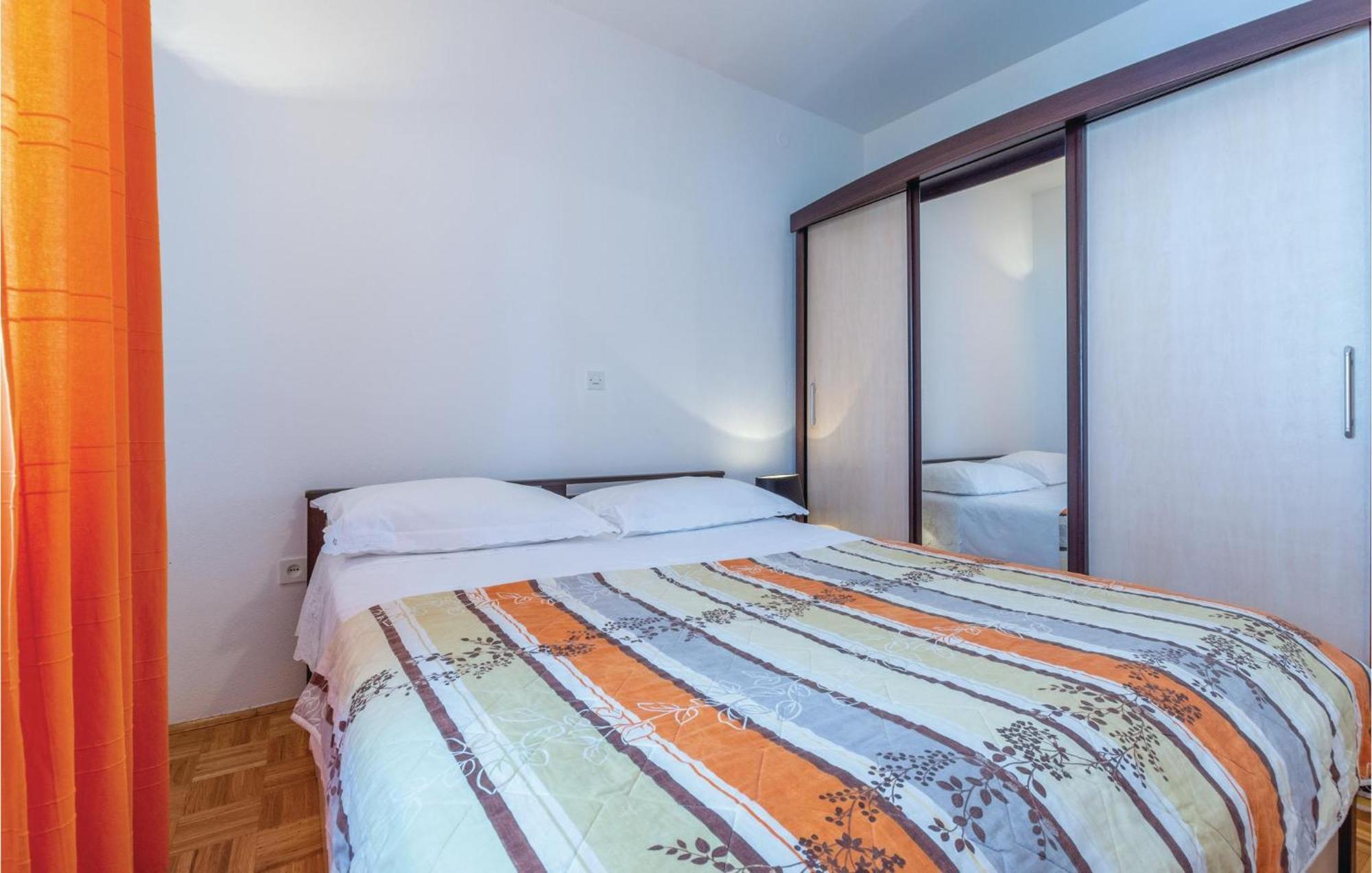 Nice Apartment In Plano With Kitchen Εξωτερικό φωτογραφία